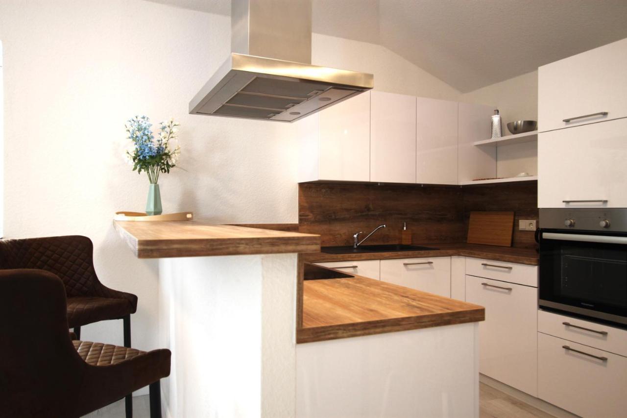 Apartment Meerzeit Mit Terrasse 후줌 외부 사진
