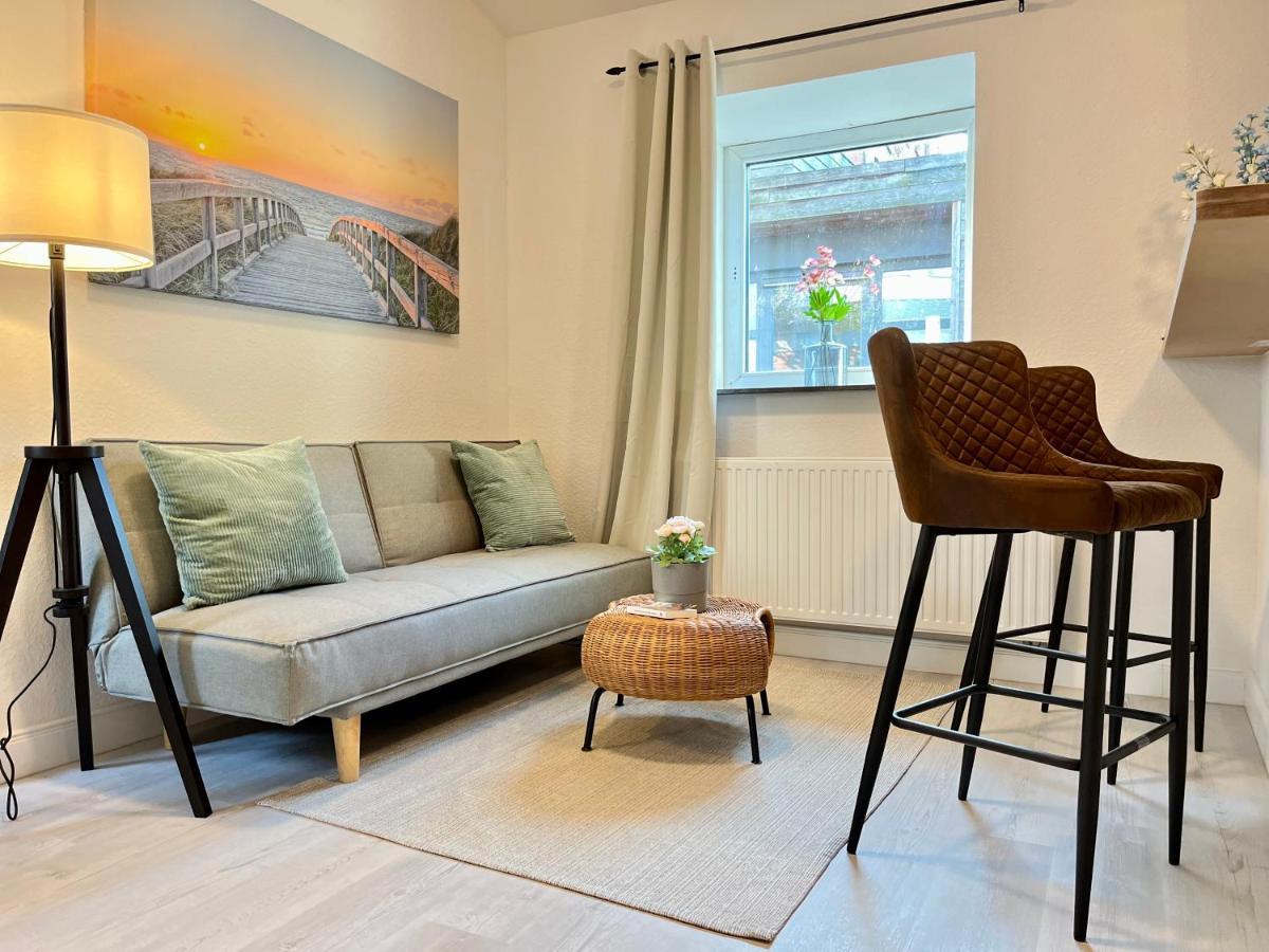 Apartment Meerzeit Mit Terrasse 후줌 외부 사진